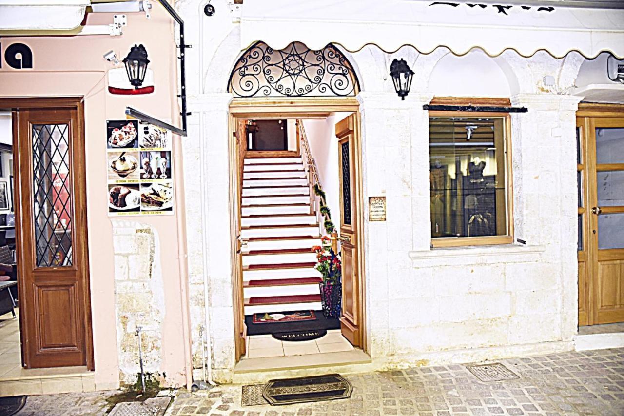 Santrivani Rooms La Canea Esterno foto